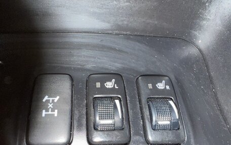 Toyota Land Cruiser Prado 120 рестайлинг, 2008 год, 2 380 000 рублей, 23 фотография