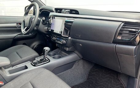 Toyota Hilux VIII, 2025 год, 6 500 000 рублей, 25 фотография