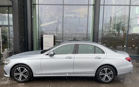 Mercedes-Benz E-Класс, 2021 год, 5 500 000 рублей, 2 фотография