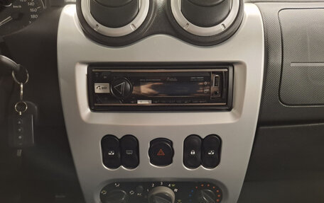 Renault Sandero I, 2011 год, 628 000 рублей, 18 фотография