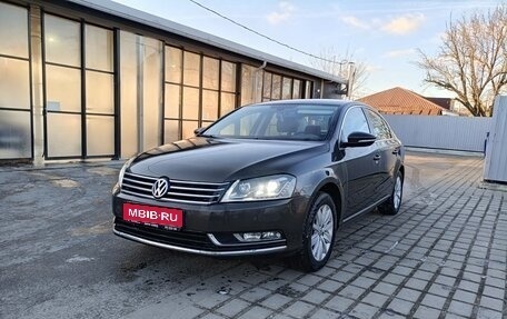 Volkswagen Passat B7, 2012 год, 995 000 рублей, 1 фотография