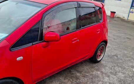 Mitsubishi Colt VI рестайлинг, 2003 год, 330 000 рублей, 1 фотография