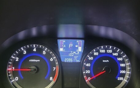 Hyundai Solaris II рестайлинг, 2015 год, 814 000 рублей, 11 фотография