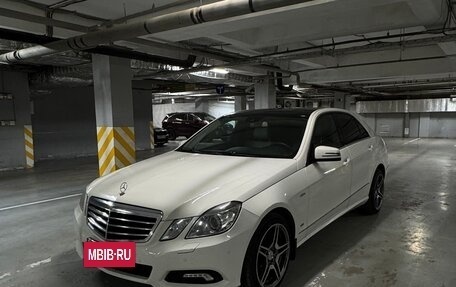 Mercedes-Benz E-Класс, 2010 год, 1 250 000 рублей, 3 фотография