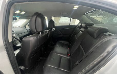 Toyota Avensis III рестайлинг, 2009 год, 900 000 рублей, 5 фотография