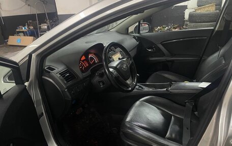 Toyota Avensis III рестайлинг, 2009 год, 900 000 рублей, 11 фотография