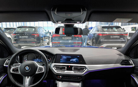 BMW 3 серия, 2019 год, 3 570 000 рублей, 14 фотография