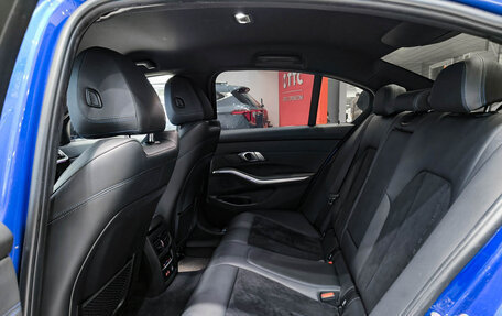 BMW 3 серия, 2019 год, 3 570 000 рублей, 12 фотография