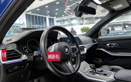 BMW 3 серия, 2019 год, 3 570 000 рублей, 16 фотография