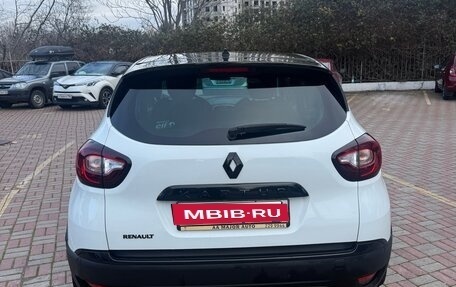 Renault Kaptur I рестайлинг, 2017 год, 1 350 000 рублей, 4 фотография