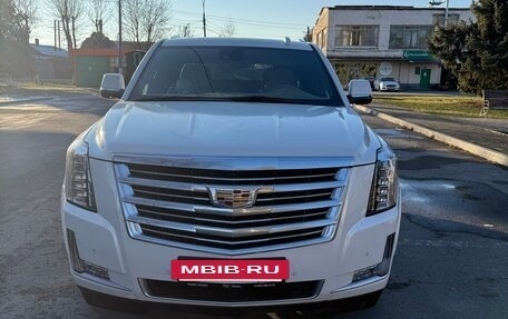 Cadillac Escalade IV, 2020 год, 8 800 000 рублей, 4 фотография