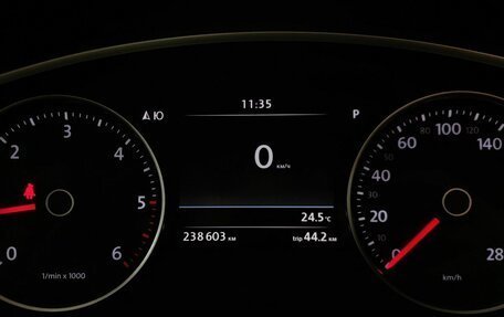 Volkswagen Touareg III, 2013 год, 1 789 000 рублей, 18 фотография