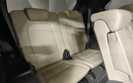 Hyundai Santa Fe III рестайлинг, 2013 год, 1 697 000 рублей, 23 фотография