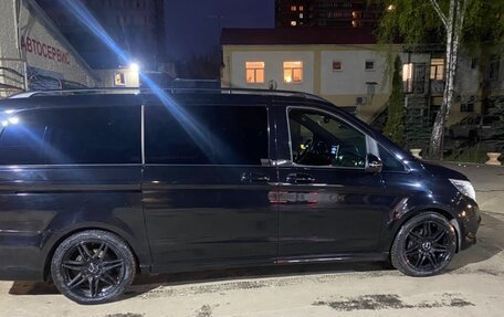 Mercedes-Benz V-Класс, 2019 год, 4 799 000 рублей, 10 фотография