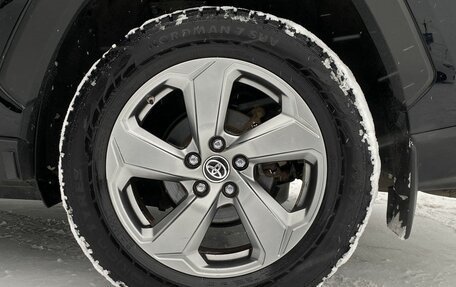 Toyota RAV4, 2019 год, 2 999 000 рублей, 9 фотография