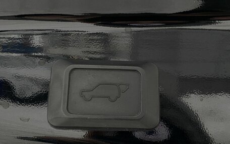 Toyota RAV4, 2019 год, 2 999 000 рублей, 11 фотография