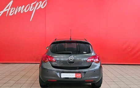 Opel Astra J, 2010 год, 835 000 рублей, 4 фотография