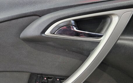 Opel Astra J, 2010 год, 835 000 рублей, 16 фотография