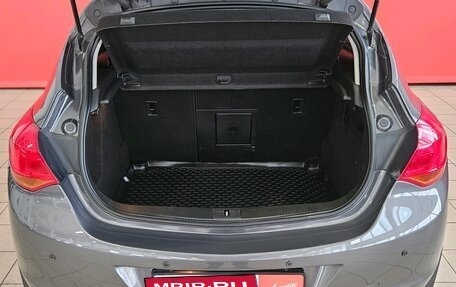 Opel Astra J, 2010 год, 835 000 рублей, 17 фотография