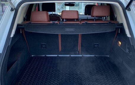 Volkswagen Touareg III, 2017 год, 2 990 000 рублей, 17 фотография