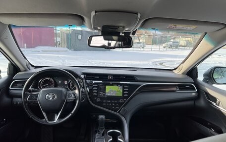 Toyota Camry, 2019 год, 2 790 000 рублей, 9 фотография