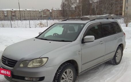 Mitsubishi Airtrek, 2001 год, 595 000 рублей, 1 фотография