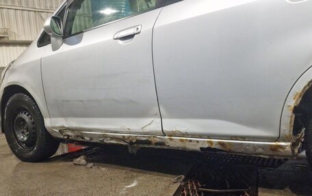 Honda Fit III, 2001 год, 295 000 рублей, 11 фотография