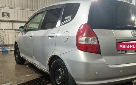 Honda Fit III, 2001 год, 295 000 рублей, 12 фотография