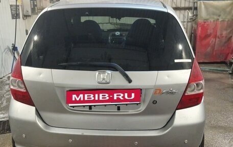 Honda Fit III, 2001 год, 295 000 рублей, 13 фотография