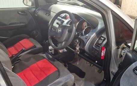 Honda Fit III, 2001 год, 295 000 рублей, 7 фотография