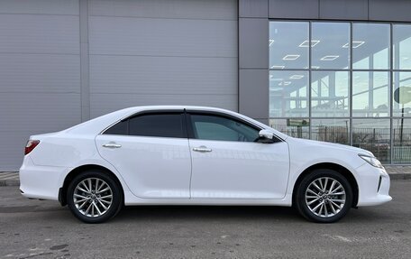 Toyota Camry, 2016 год, 2 630 000 рублей, 8 фотография