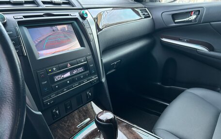 Toyota Camry, 2016 год, 2 630 000 рублей, 10 фотография