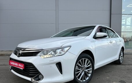 Toyota Camry, 2016 год, 2 630 000 рублей, 11 фотография