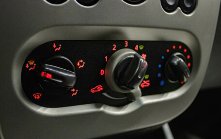 Renault Sandero I, 2011 год, 469 000 рублей, 13 фотография