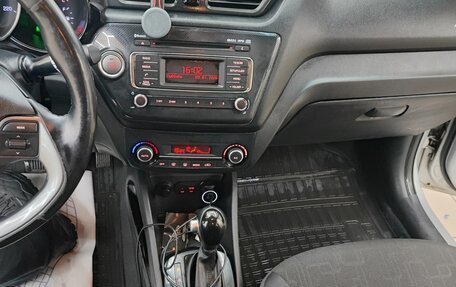 KIA Rio III рестайлинг, 2015 год, 740 000 рублей, 9 фотография