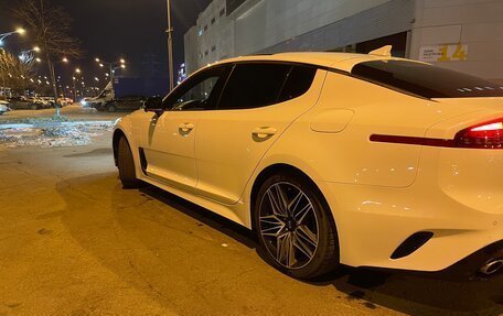 KIA Stinger I, 2021 год, 2 920 000 рублей, 4 фотография