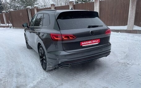 Volkswagen Touareg III, 2020 год, 8 700 000 рублей, 2 фотография