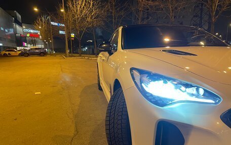 KIA Stinger I, 2021 год, 2 920 000 рублей, 10 фотография