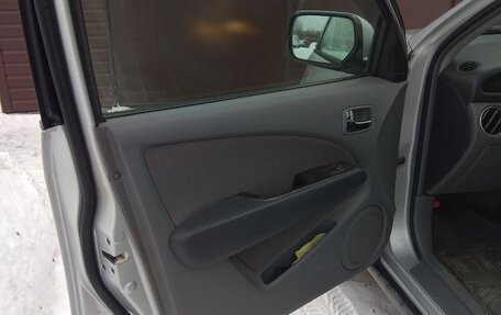 Mitsubishi Airtrek, 2001 год, 595 000 рублей, 12 фотография