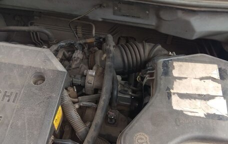 Mitsubishi Airtrek, 2001 год, 595 000 рублей, 24 фотография