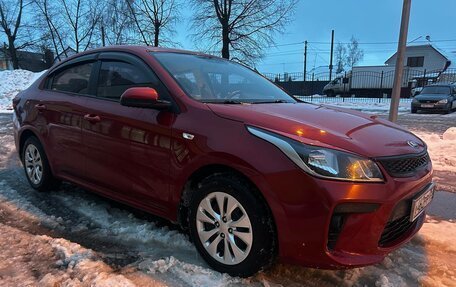KIA Rio IV, 2018 год, 1 325 000 рублей, 3 фотография