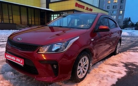 KIA Rio IV, 2018 год, 1 325 000 рублей, 4 фотография