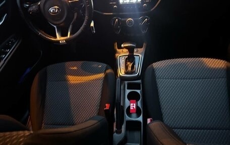 KIA Rio IV, 2018 год, 1 325 000 рублей, 12 фотография