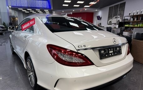 Mercedes-Benz CLS, 2015 год, 3 190 000 рублей, 3 фотография