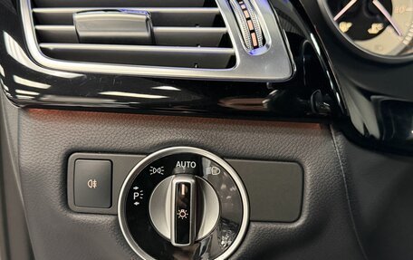 Mercedes-Benz CLS, 2015 год, 3 190 000 рублей, 12 фотография