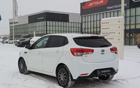 KIA Rio III рестайлинг, 2015 год, 1 000 000 рублей, 8 фотография