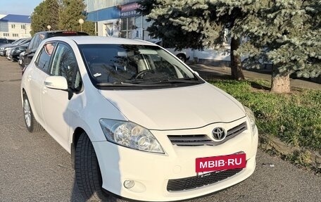 Toyota Auris II, 2011 год, 975 000 рублей, 6 фотография