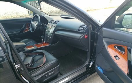 Toyota Camry, 2008 год, 980 000 рублей, 6 фотография