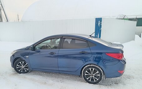 Hyundai Solaris II рестайлинг, 2016 год, 500 000 рублей, 2 фотография