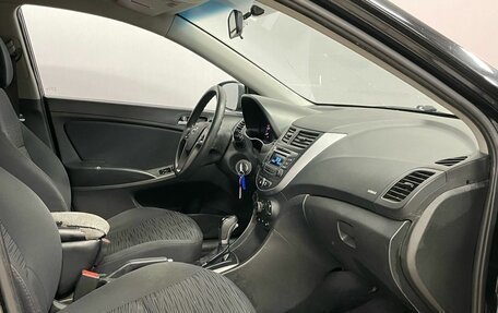 Hyundai Solaris II рестайлинг, 2015 год, 950 000 рублей, 9 фотография